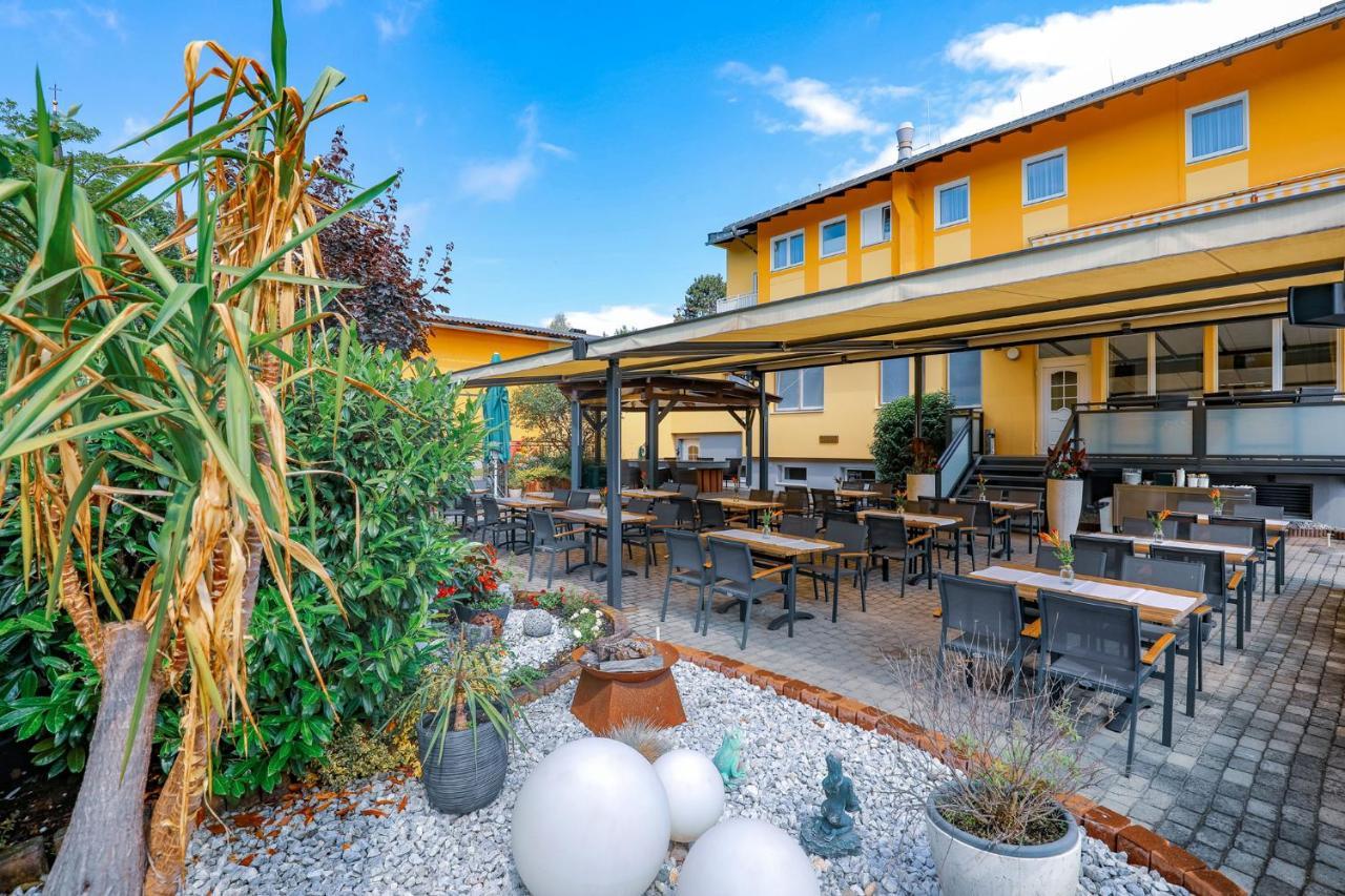 Hotel Freiensteinerhof Superior Sankt Peter-Freienstein Extérieur photo